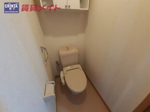 メゾンルミエールの物件内観写真